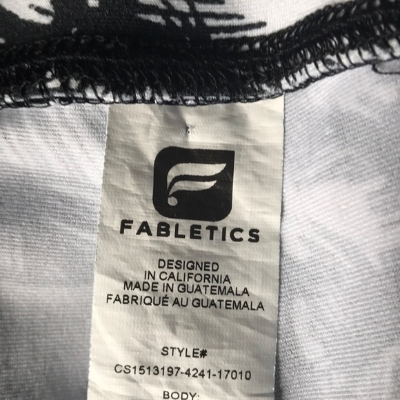 Fabletics - Picture 3 of 4